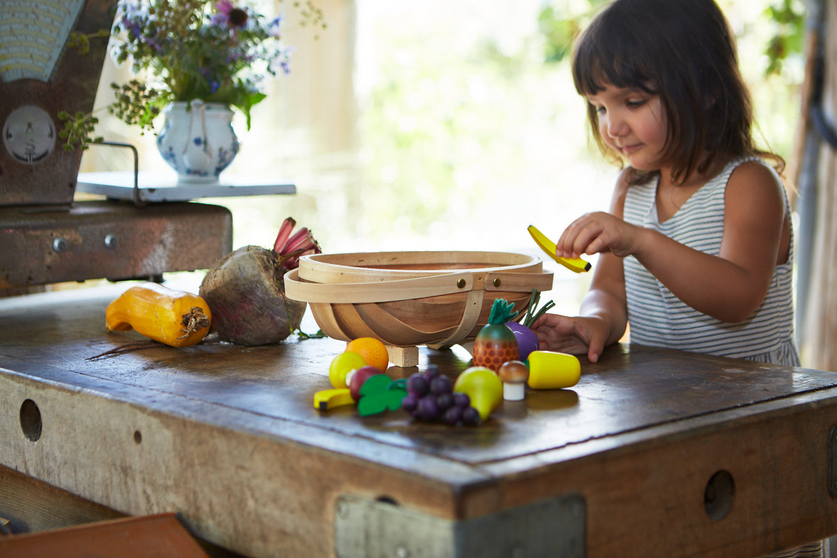 AIYAPLAY Cuisine enfant en bois avec 17 accessoires légumes en