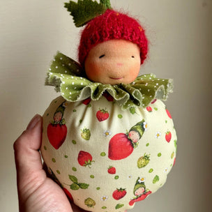 Happy Strawberry Dollmaking Kit