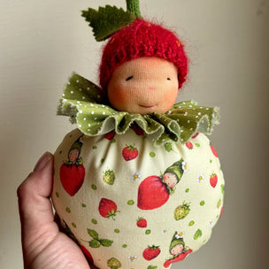 Happy Strawberry Dollmaking Kit