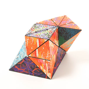 Cubendi puzzle cubes in 3 colours from Fun In Motion Toys | ©️ Conscious Craft