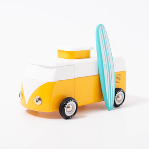 Candylab Toys Beach Bus Sunset | © Conscious Craft
