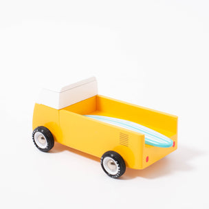 Candylab Toys Beach Bus Sunset | © Conscious Craft