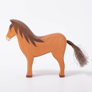Ostheimer Horse Brown | © Conscious Craft