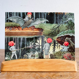 Wooden Postcard Holder | ©Conscious Craft