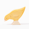 Eric & Albert Chicken | Pecking | ©Conscious Craft