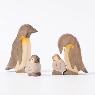 Eric & Albert Penguin Family | © Conscious Craft
