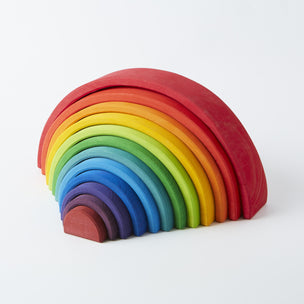 Grimm's 12 Piece Rainbow Tunnel | © Conscious Craft