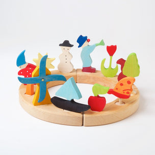 Grimm's Assorted Figures in Birthday Ring