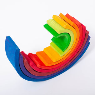 Grimm's 10 Piece Counting Rainbow | © Conscious Craft