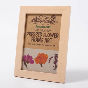 Make your Own Pressed Flower Art | © Conscious Craft