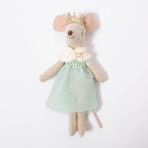 Maileg Queen Clothes Mum Mouse | Conscious Craft