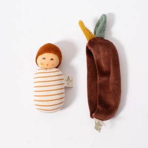 Nanchen Oak Baby in Bark Cradle | ©Conscious Craft