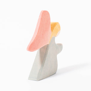 Ostheimer Angel Kneeling Blue | © Conscious Craft