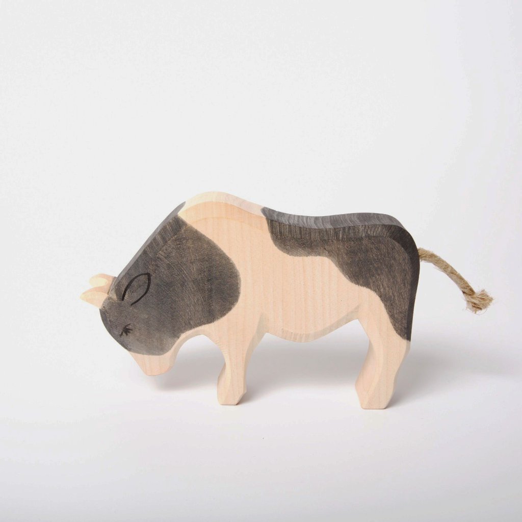 Ostheimer Ox - Black & White main image 1