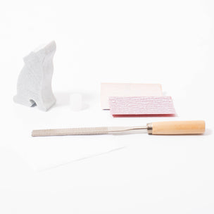 Studiostone Creative Soapstone Carving Kit | Wolf | © Conscious Craft