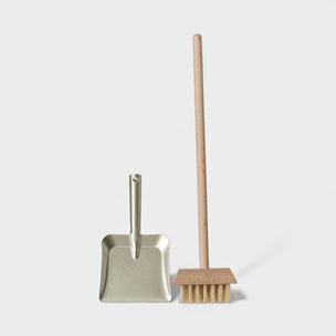 Maileg broom set