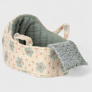 Maileg carry cot in blue for mouse