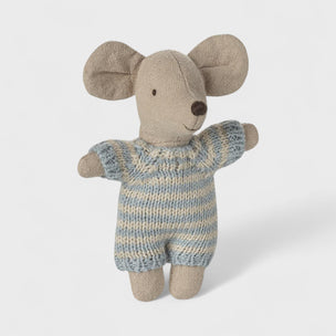 Maileg toy baby mouse in a knitted sweater on a white background