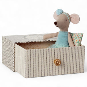 Maileg Dance Mouse in Daybed Little Sister Blue