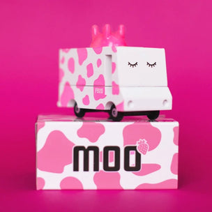 Candylab Strawberry Moo | Conscious Craft