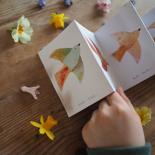 Birdsong - Concertina Card
