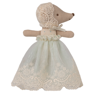 Baby Mouse in Gown | Mint