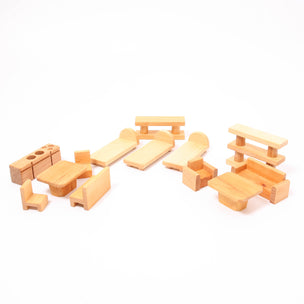 Decor-Spielzeug | Wooden Dolls Furniture Set | Conscious Craft