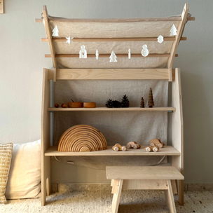 Shizu | Playstand with Roof & Linen