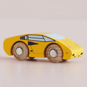 yellow wooden lando car 