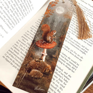 Iris Ester Bookmark Preparing