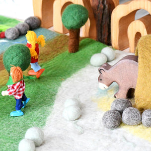 Tara Treasures | Bear Cave Play Mat Playscape