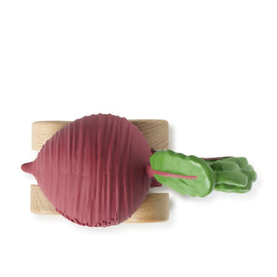 Oli & Carol Betty the Beetroot Car | Conscious Craft