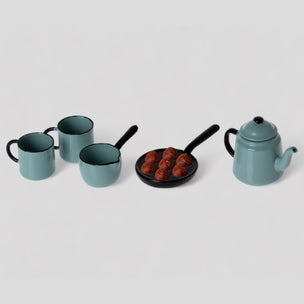 blue metal cooking set for maileg mice
