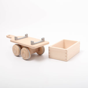 Dynamiko wooden Trailer for Tractor or Combine Harvester | Image © Conscious Craft
