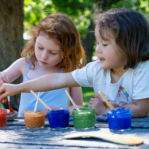 Children using mixed Nature Craft Paint Kit from Natural Earth Paint 