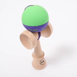 Green & Purple coloured wood Kendama Play X | ©️ Conscious Craft