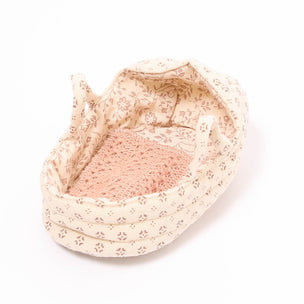 Maileg Carrycot Baby Mouse | Conscious Craft