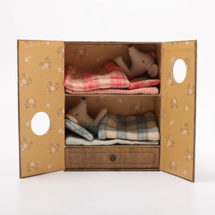 Maileg Ballet mice in dance studio | Little Sister & Brother | Image © Conscious Craft