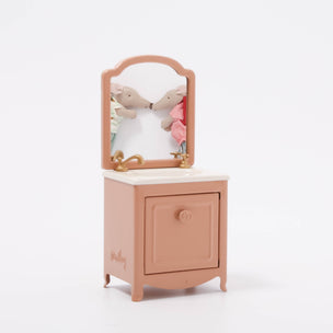 Maileg Sink Dresser Mouse | Dark Powder