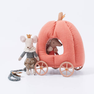 Maileg Pumpkin Carriage | Conscious Craft