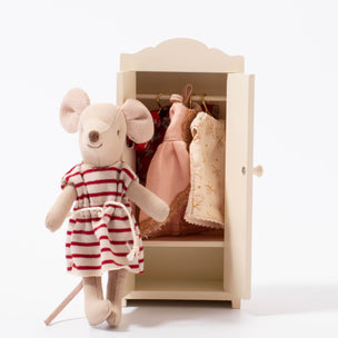 Maileg Wooden Closet Mouse | © Conscious Craft