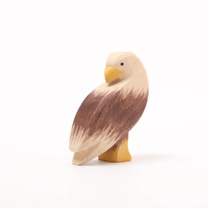 Ostheimer Bald Eagle standing, Wild Animals of the World | Image ©️ Conscious Craft