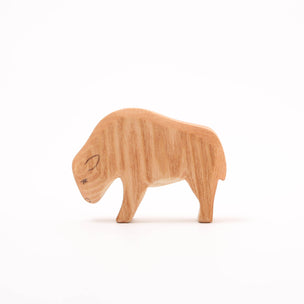 Ostheimer Bison Small, Wild Animals of the World | Image ©️ Conscious Craft