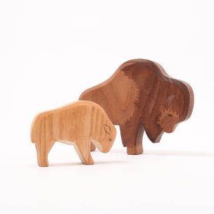 Ostheimer Bison & Small Bison wooden figures, Wild Animals of the World | Image ©️ Conscious Craft