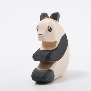 Ostheimer Panda Bear Sitting | ©️ Conscious Craft