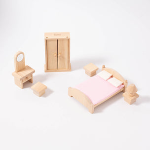 Plan Toys Dollhouse Bedroom Set | © Conscious Craft