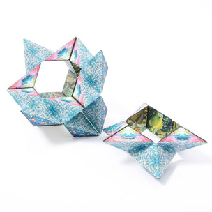 Cube Shashibo : l'objet anti-stress et créatif à offrir en cadeau Cube Shashibo : l'objet anti-stress et créatif à offrir en cadeau
