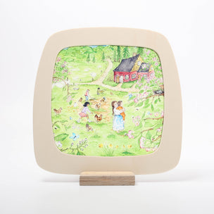 Eentje van Margo Red Cottage Spring | Photo ©️ Conscious Craft