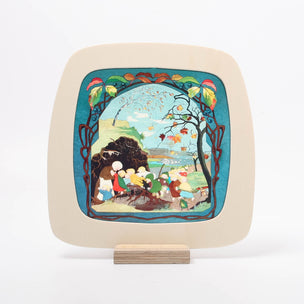 Toverlux Silhouette Story of the Root Children Autumn  | Image © Conscious Craft