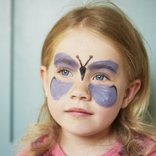 Natural Earth Face Paint | © Conscious Craft